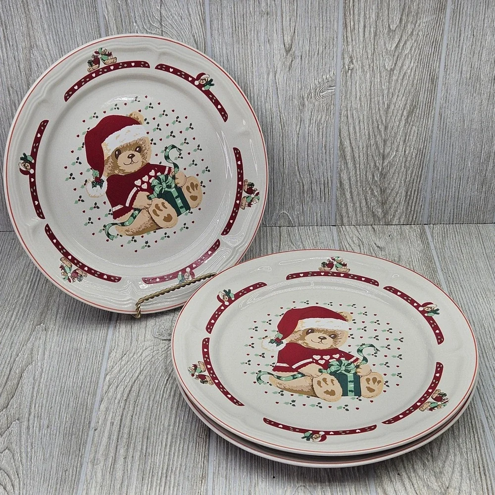 Tienshan Stoneware Country Christmas Teddy Bear Present Dinner Plates Set of 3